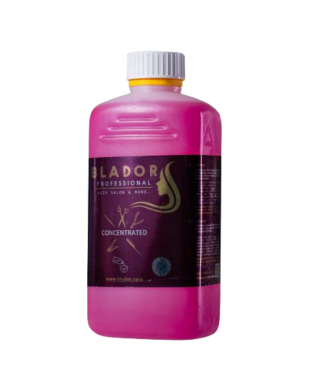 RENGJØRINGS- OG DESINFEKTIVERINGSMIDDEL